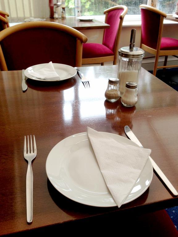 The Avalon House Hotell St Albans Eksteriør bilde